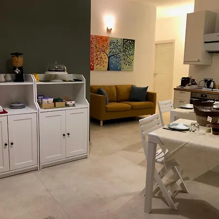 Ulivi Bed & Breakfast 3*